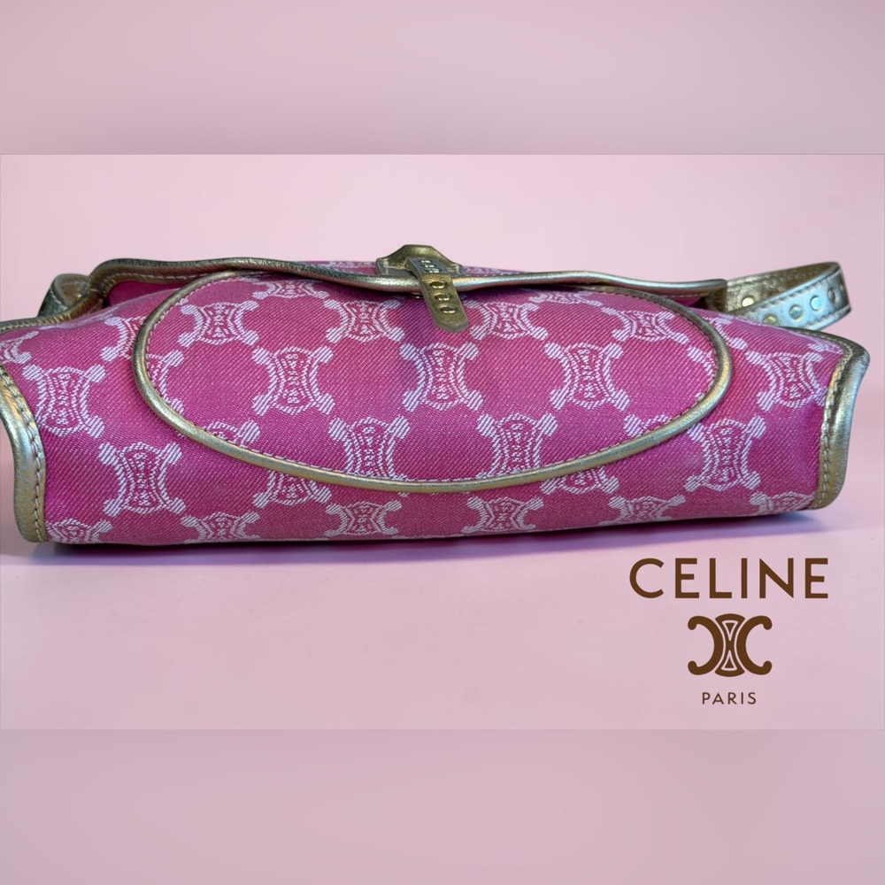 Celine Pink Triomphe Monogram Poulbot Denim Shoulder-bag w Gold Trim
EXCELLENT! - Picture 9 of 15